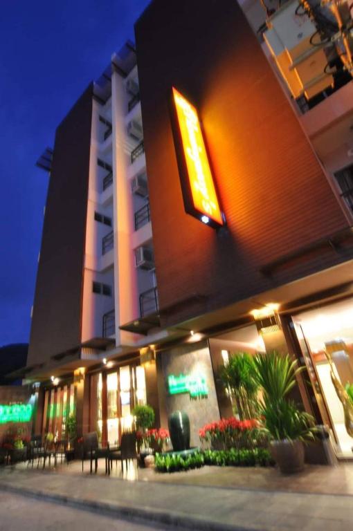 Hemingway's Hotel – Phuket